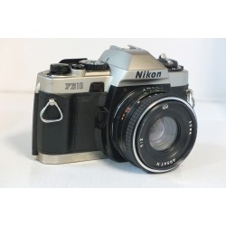 Фотоаппарат Nikon FE10   Tokina 28-70mm/3.5-4/5